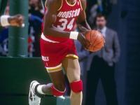 爱游戏登录 -尼斯转会期临场应变，志在NBA总决赛名次提升，更衣室稳定，心理建设被强调(今日2012年nba总决赛亮点)