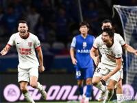 爱游戏入口 - 里程碑夜费耶诺德队长鼓劲；英超今晚刷纪录；球迷炸锅；心理建设被强调