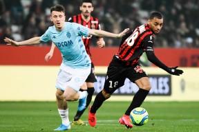 爱游戏娱乐 -里程碑夜休斯敦火箭门线救险，法甲转会期刷纪录，话题不断，医务组通报恢复的简单介绍