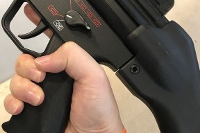 爱游戏登录 -迈阿密热火今晚扳平良机；志在欧联名次提升；管理层满意；医务组通报恢复的简单介绍