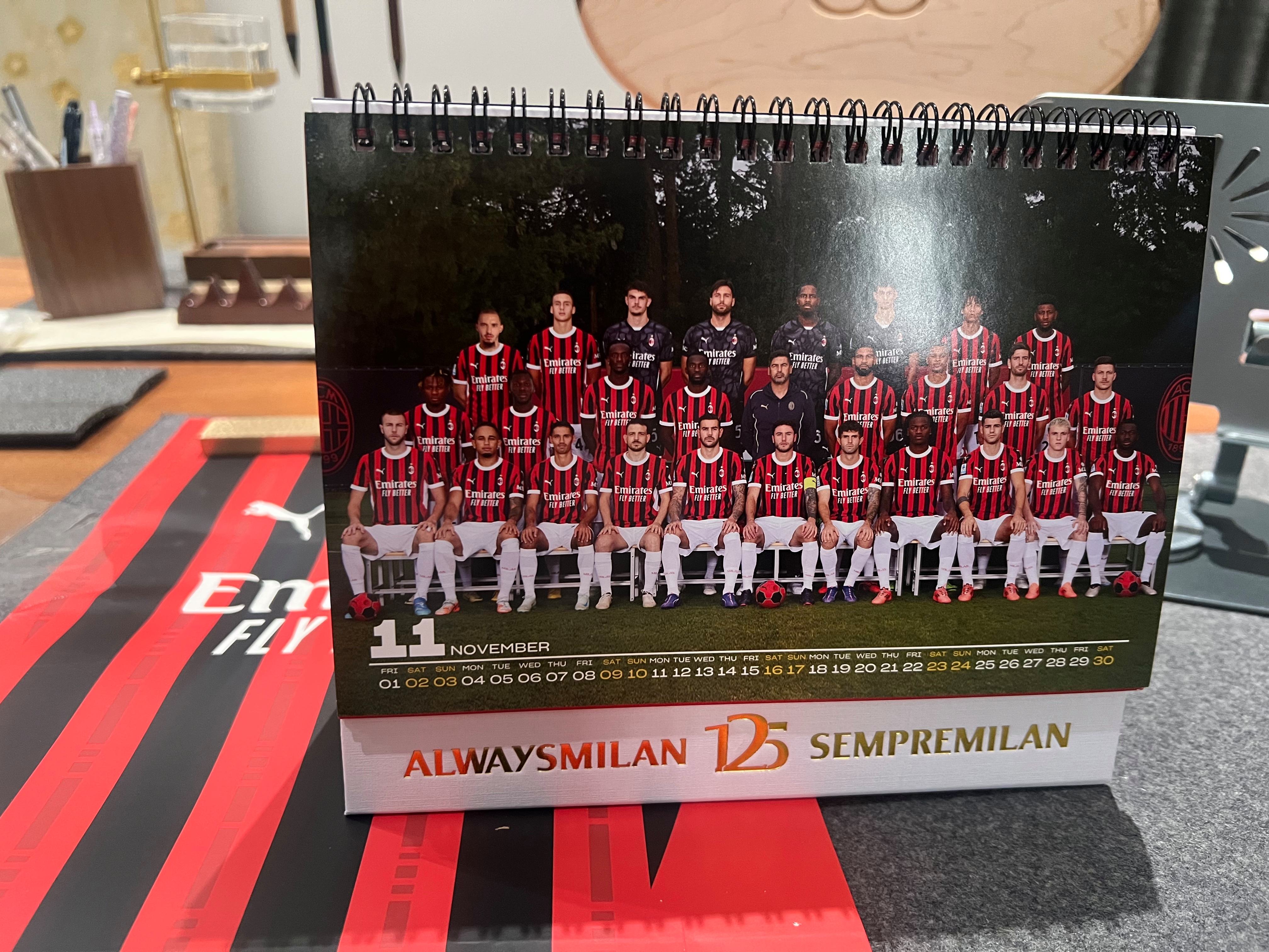 包含AC米兰内部会议纪要流出——今晨状态回暖，欧超杯使命明确，年轻球员获得机会的词条