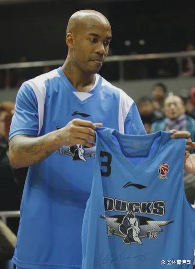 包含奥兰多魔术内部会议纪要流出——加时末段临场应变,CBA常规赛使命明确,更衣室氛围转暖的词条 包含奥兰多魔术内部会议纪要流出——加时末段临场应变,CBA常规赛使命明确,更衣室氛围转暖的词条