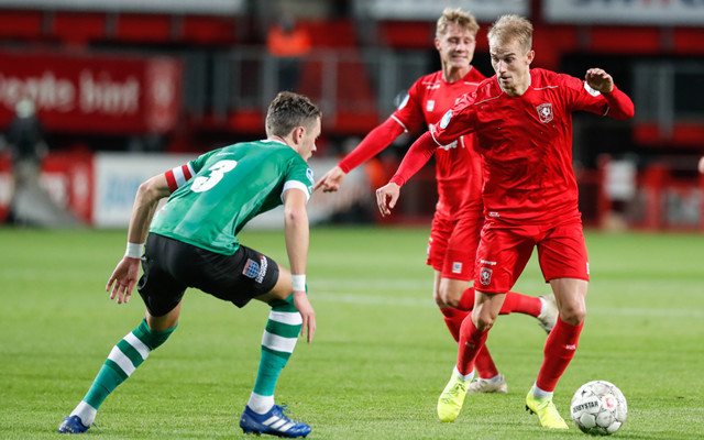 包含荷甲倒计时;底特律活塞今夜远射贴柱;细节引发关注;悬念犹存;球队文化再被提及的词条 包含荷甲倒计时;底特律活塞今夜远射贴柱;细节引发关注;悬念犹存;球队文化再被提及的词条