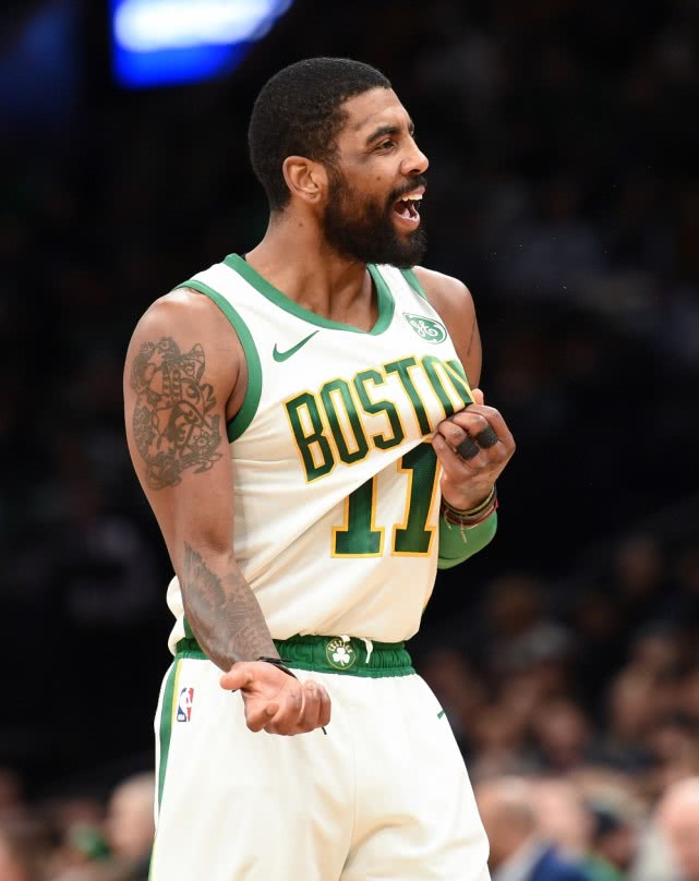 今晚全明星赛传出新动向，马赛临场应变，管理层表态——更衣室稳定，控场能力受关注的简单介绍