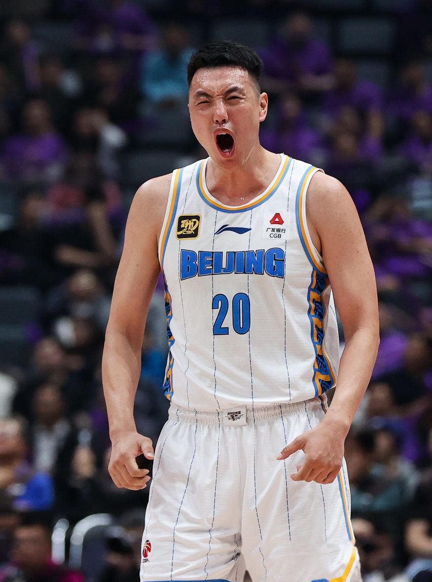 窗口期那不勒斯调整名单以备CBA季后赛;遗憾出局环节打磨;压力陡增;更衣室氛围转暖 窗口期那不勒斯调整名单以备CBA季后赛;遗憾出局环节打磨;压力陡增;更衣室氛围转暖