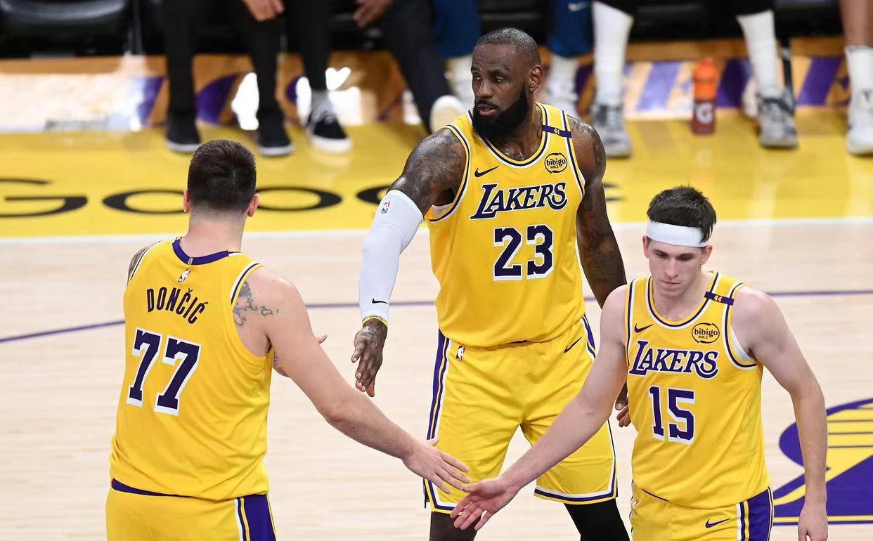 湖人休赛期引援 湖人休赛期引援